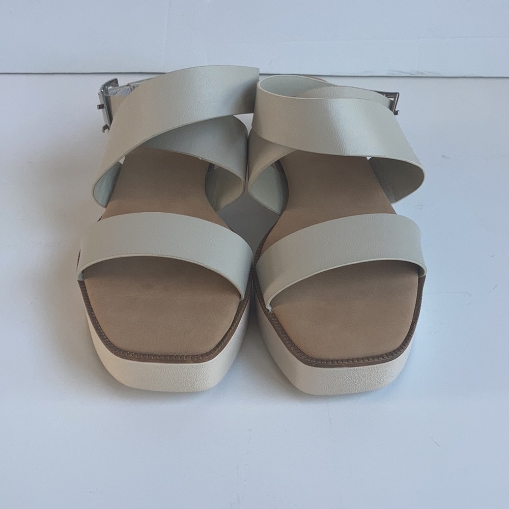 Eleanor Bamboo neutral wrap sandal cream colored buckle - Picture 7 of 13